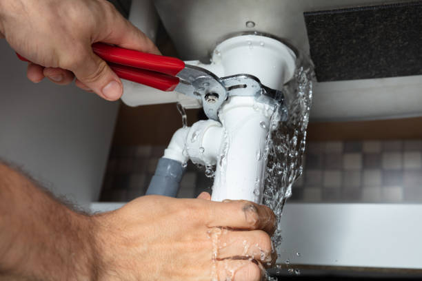 Best Local water damage restoration  in Great Neck Gardens, NY